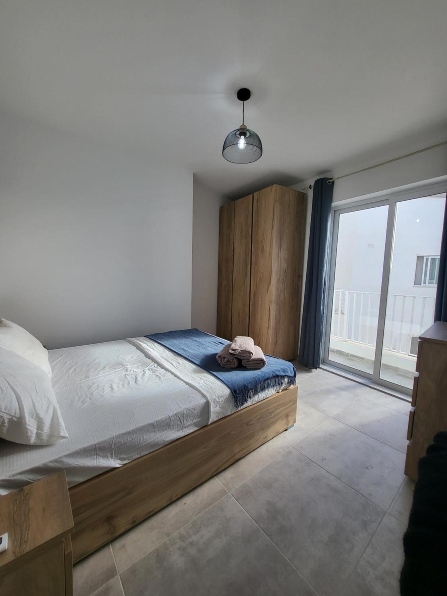 St Julian Apartments Saint Julian's Bagian luar foto